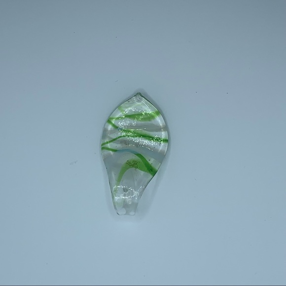 Vintage Beautiful art glass pendant Green Clear White Teardrop Shape - Picture 7 of 9